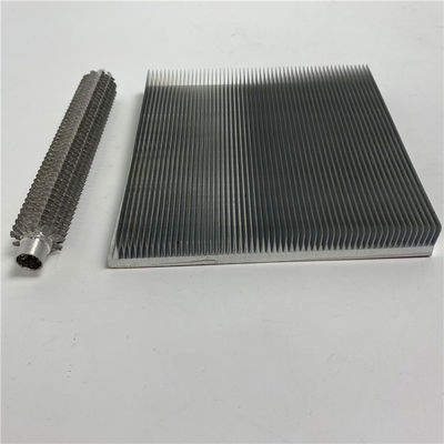 Peças sobresselentes de alumínio lineares IATF16949 da tolerância 0.01mm do inversor solar