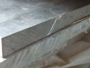Folha de alumínio da Não-liga 1060 com o meio-grosso para unidades industriais