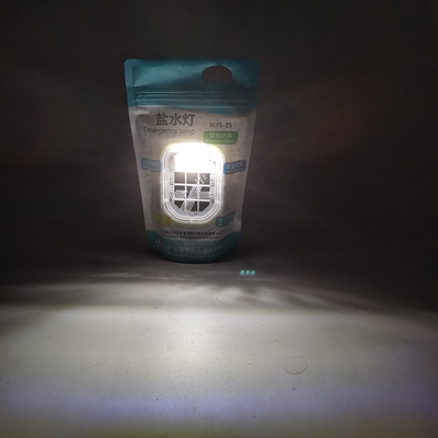 Água salgada da luz de emergência da mão para a sobrevivência da região selvagem