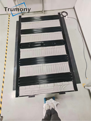 Qualidade Placa de resfriamento de alumínio com isolamento epóxi de longa duração para módulos de bateria ESS 1P104S Fábrica