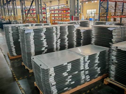 Qualidade High-Strength AL3003 Epoxy Coated Cold Plate for 104S Battery Thermal Management Fábrica